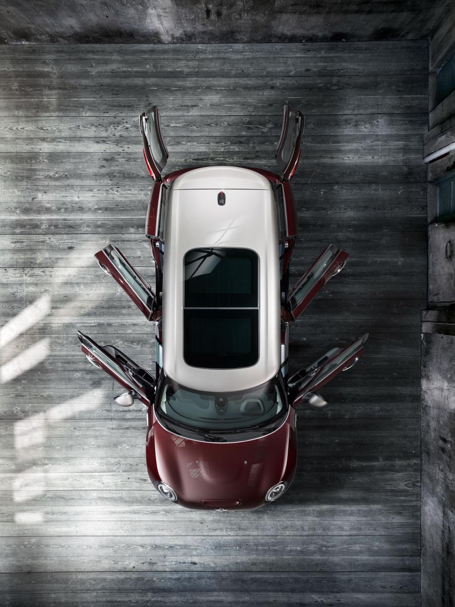  Mini Cooper S Clubman 2015 года  (фото 9 из 29)